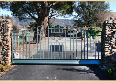 Bell Curve Driveway Gate w/ Tennis Motif Center