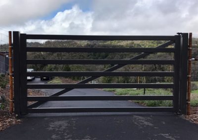 Flat Top Driveway Gate - Steel Ranch Style